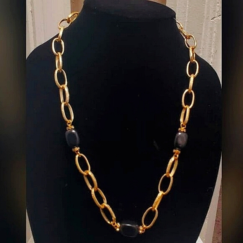 Gold Chain ⛓️ With Black Beads Necklace. 🌴